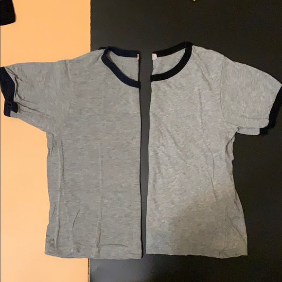 Brandy Melville T-Shirt Bundle - Picture 4 of 4